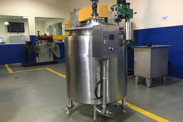 Termoplast-Tanques-reactores-marmitas3